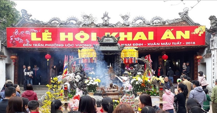 Lễ hội đền Trần được tổ chức hàng năm