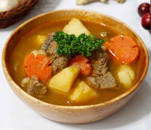 Hướng dẫn nấu súp thịt bò rau củ thơm ngon, hấp dẫn