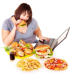 Dưỡng chất trong nhóm hạt và ngũ cốc cũng không gây béo phì, giúp kiểm soát cân nặng hiệu quả