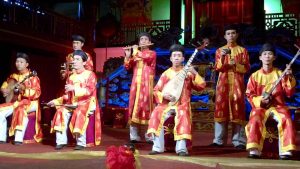 Nhã nhạc cung đình Huế - nghệ thuật âm nhạc quý phái thời phong kiến của Việt Nam