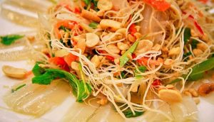 Gỏi cá Mai Phú Yên - đặc sản đậm đà hương vị Miền Trung